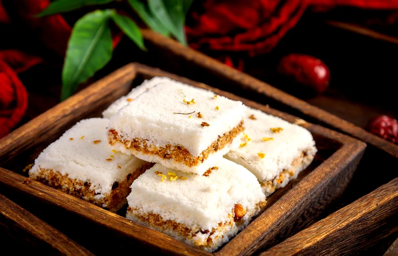 Osmanthus Jelly (桂花糕) - Traditional Chinese New Year steamed cake